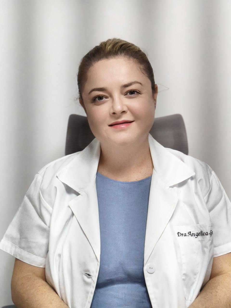 Dra. Angélica Granados Silva, especialista en medicina familiar y comunitaria en La Mesa, Cundinamarca.